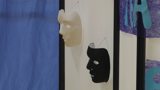 Teatrzyk uczniów z Kunowic w ramach projektu AKADEMIA PSYCHOEDUKACJI. 