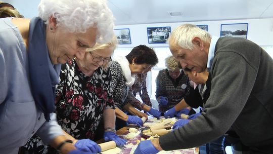 Warsztaty kulinarne dla seniorów na statku Zefir 