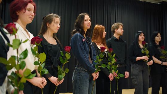 Wernisaż wystawy fotografii w Międzyrzeckim Ośrodku Kultury - sztuka w obiektywie uczniów