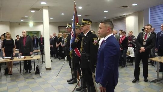 Wiadomości Samorządowe- Zaprzysiężenie nowej rady i burmistrza Słubic