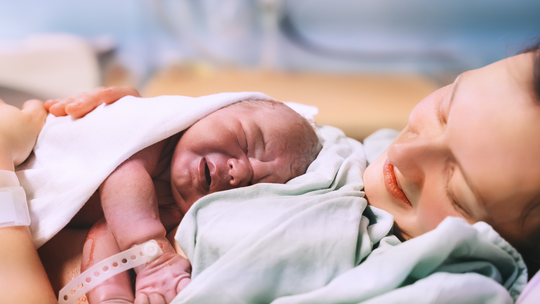 Wkrótce izby przyjęć zamienią się w porodówki. Położne są na NIE