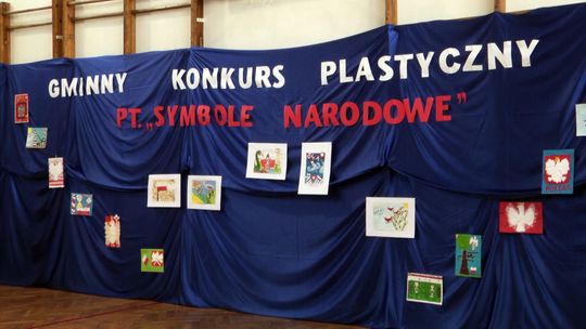 Wręczenie nagród i wyróżnień laureatom Gminnego Konkursu Plastycznego pt. "Symbole Narodowe"