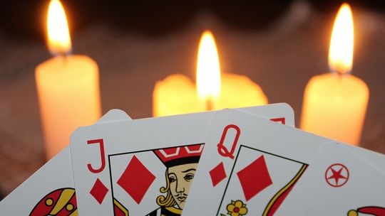 Wróżby andrzejkowe dla dorosłych - znasz je ? 