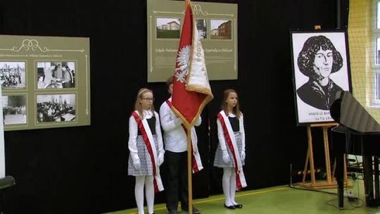 WSPANIAŁY JUBILEUSZ SZKOŁY PODSTAWOWEJ NR 1 WSPANIAŁY JUBILEUSZ SZKOŁY PODSTAWOWEJ NR 1