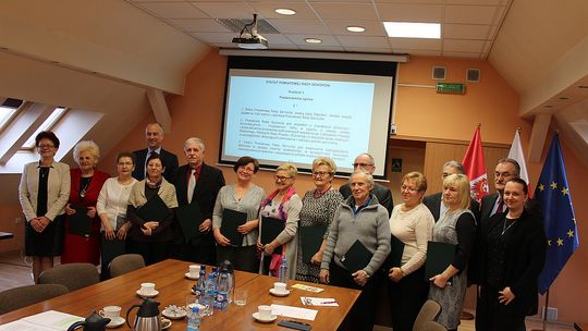 Wybrano zarząd Powiatowej Rady Seniorów Wybrano zarząd Powiatowej Rady Seniorów