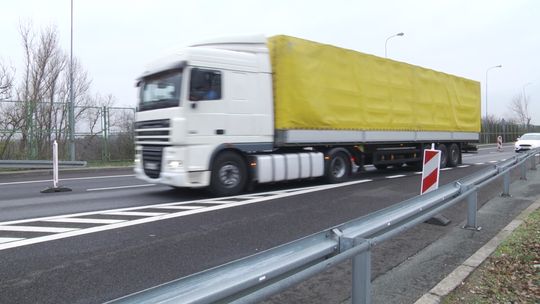 Wyjaśnienie sprawy przechowywania pojazdów z nielegalnie przewożonymi odpadami, przejętych przez służby kontrolne