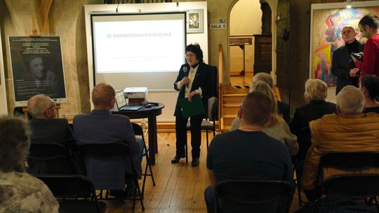 Wystawa poświęcona Eberhardowi Hilscherowi w Świebodzinie