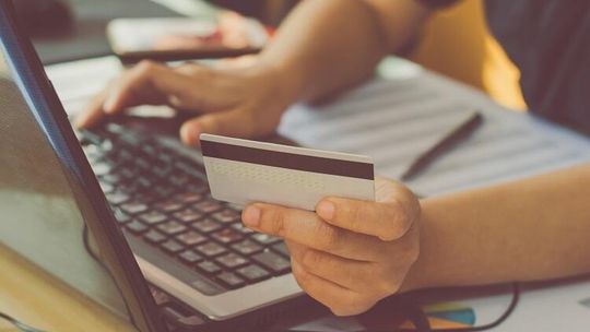 Zakłady bukmacherskie w internecie – jak grać? Zakłady bukmacherskie w internecie – jak grać?