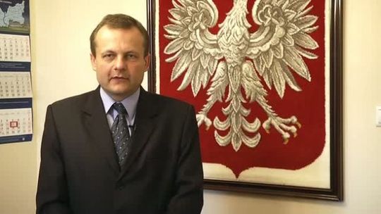 Zarośnięty wał przeciwpowodziowy Zarośnięty wał przeciwpowodziowy