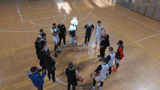 Zastal powalczy z Twardymi Piernikami