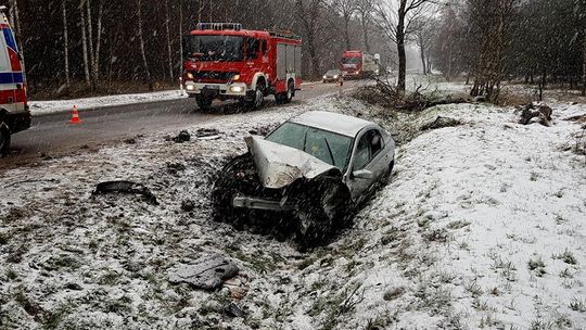  ZDARZENIE DROGOWE SKUTKIEM ORKANU FRIEDERIKE ! 