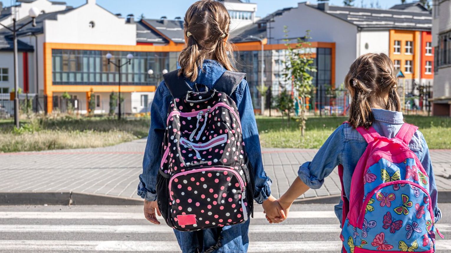300 zł od państwa nie wystarczy na szkolne zakupy. Rodzice wydadzą znacznie więcej