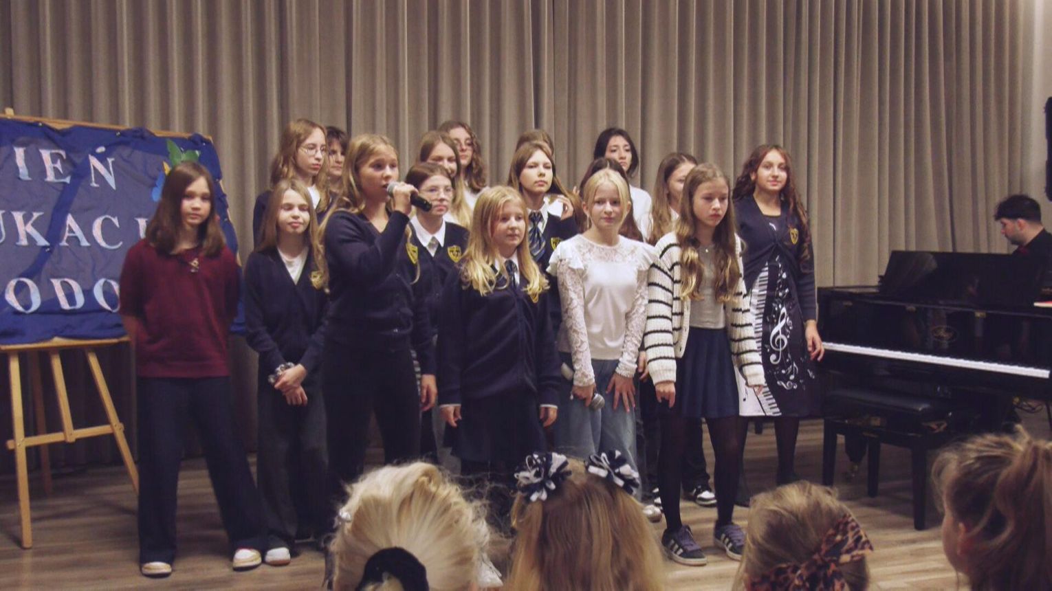 Akademia z okazji Dnia Edukacji Narodowej w SNOSM w Słubicach