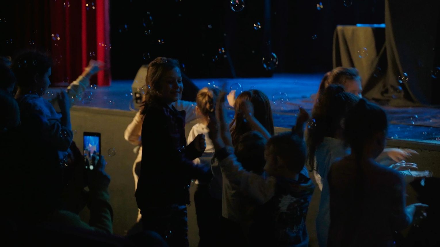 Flora Bubble Show w Skwierzyńskim Ośrodku Kultury - pokaz baniek mydlanych