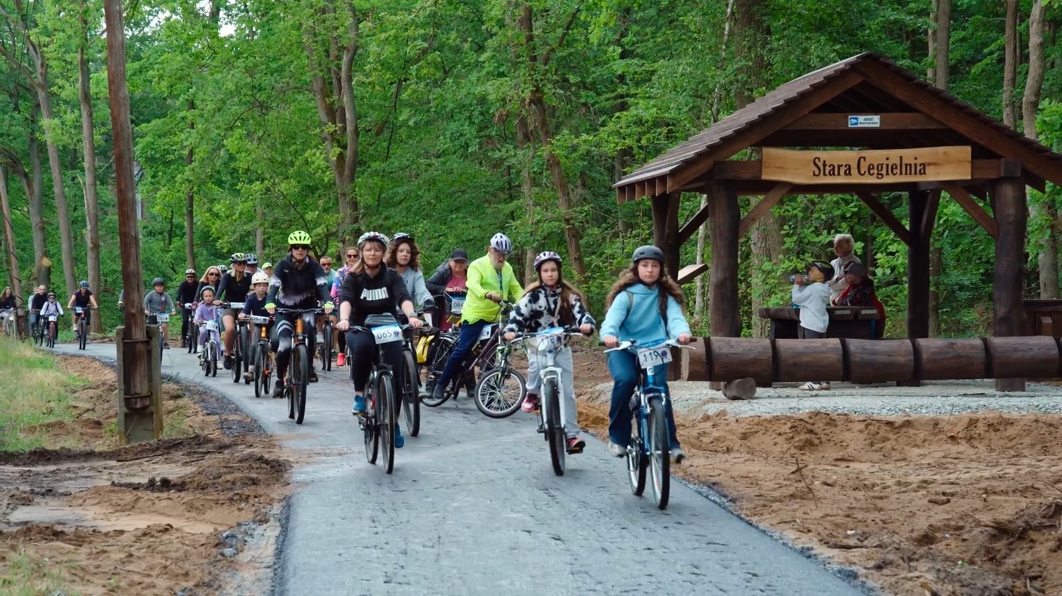 Nowa ścieżka rowerowa Świniary-Skwierzyna i rodzinny rajd rowerowy