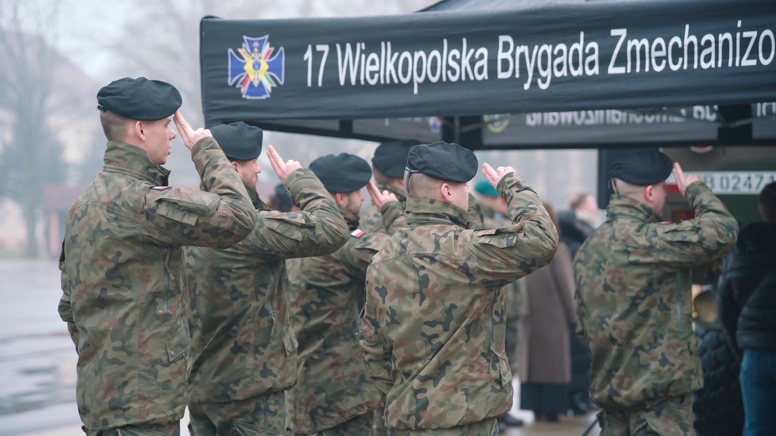 Powitanie żołnierzy 17. Wielkopolskiej Brygady Zmechanizowanej w Międzyrzeczu