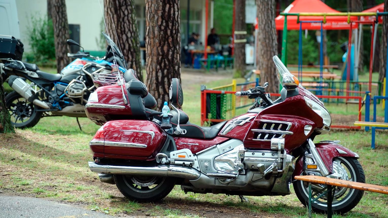 West Rock nad Jeziorem Głębokim. Motocykliści spotkali się koło Międzyrzecza