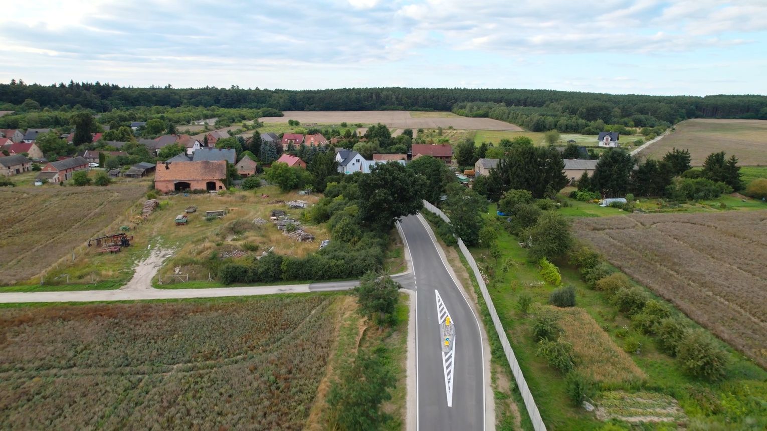 Zakończyła się przebudowa drogi Błonie–Niedźwiedź - powiat Świebodziński