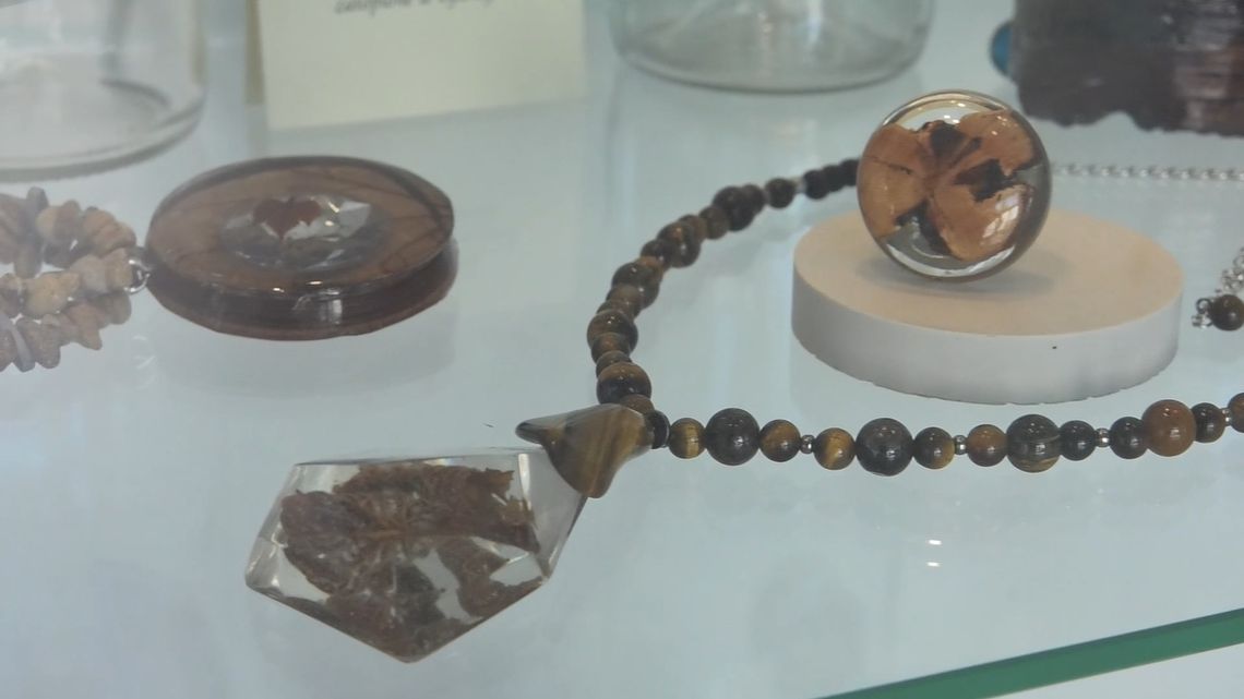 Biżuteria z duszą winorośli - wystawa w RCAK Zielona Góra