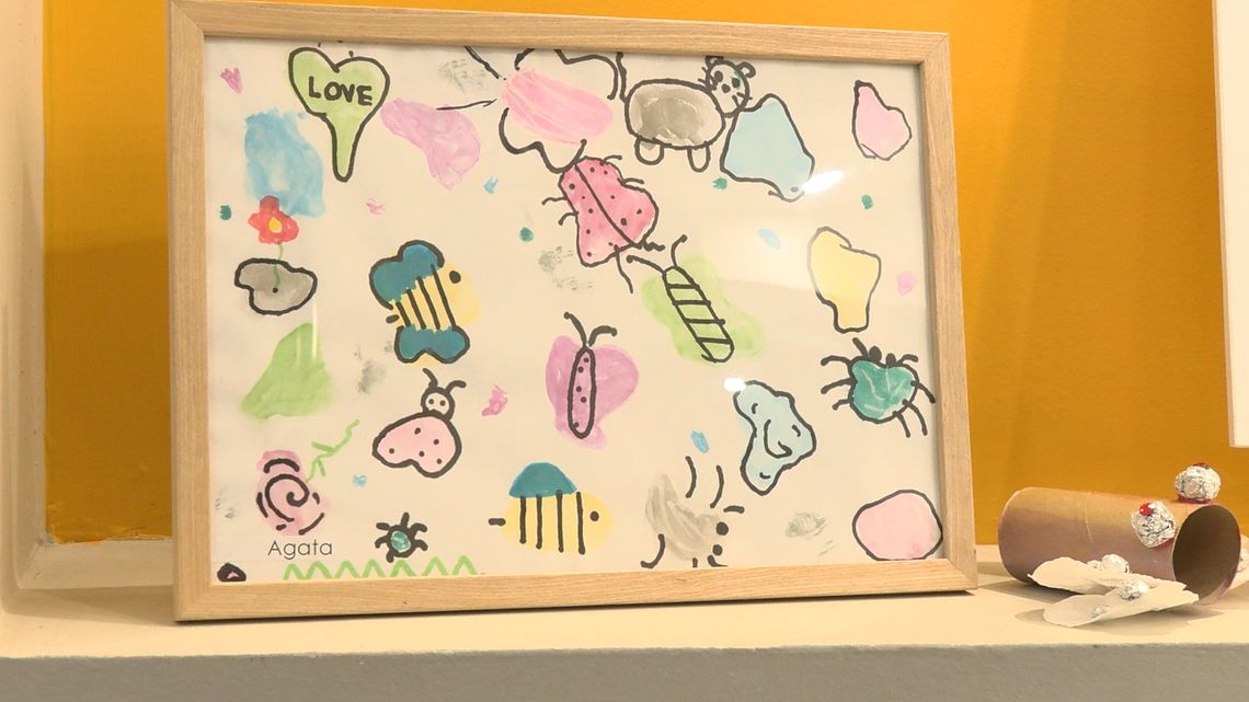 „Co w trawie szeleści” – dziecięca wystawa w Bibliotece Pana Kleksa „Co w trawie szeleści” – dziecięca wystawa w Bibliotece Pana Kleksa