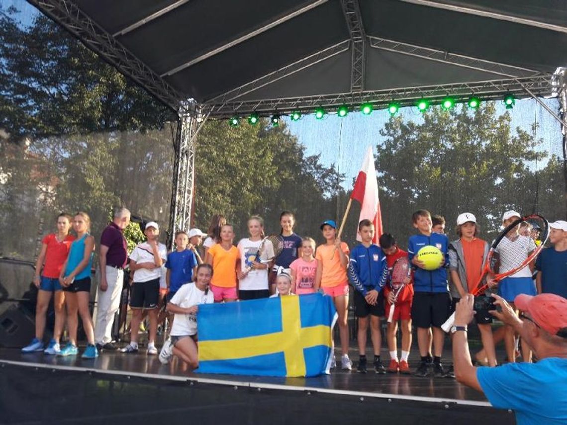 DOMINIKA PODHAJECKA W NAJLEPSZEJ ÓSEMCE TENNIS EUROPE! DOMINIKA PODHAJECKA W NAJLEPSZEJ ÓSEMCE TENNIS EUROPE!