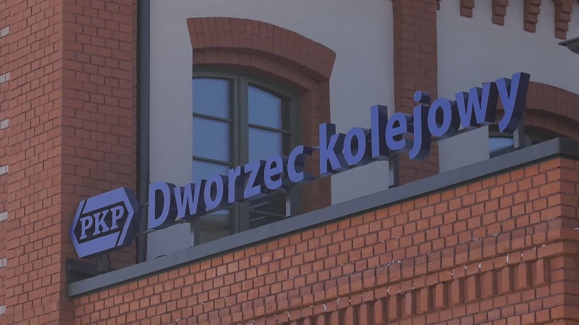 Dworzec kolejowy w Rzepinie