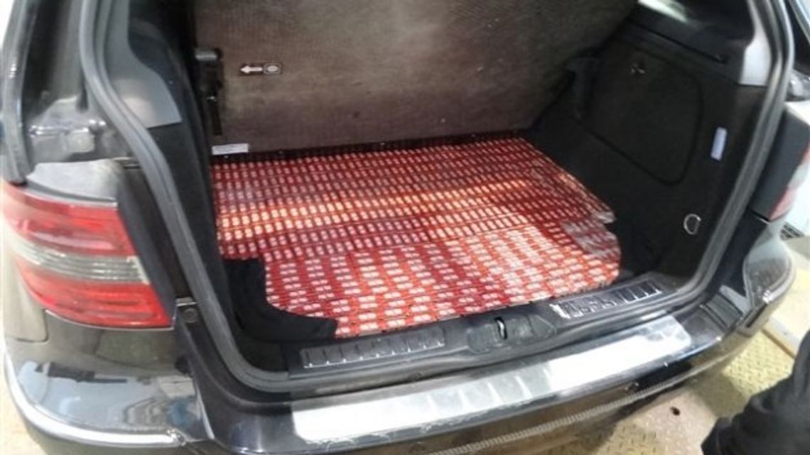 Faszerowany mercedes