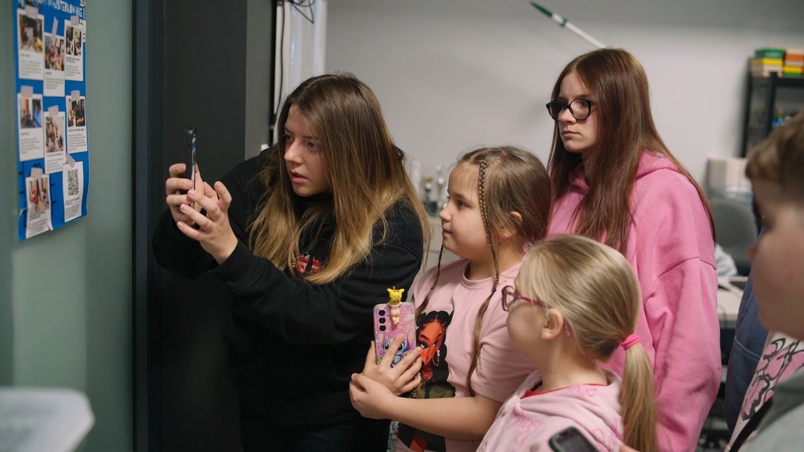 Ferie w Świebodzińskim Domu Kultury - tworzenie rolek na social media Ferie w Świebodzińskim Domu Kultury - tworzenie rolek na social media