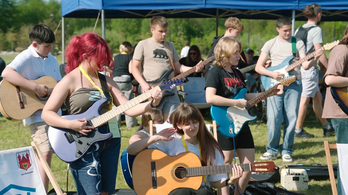Gitarowy rekord Guinnessa w Świebodzinie