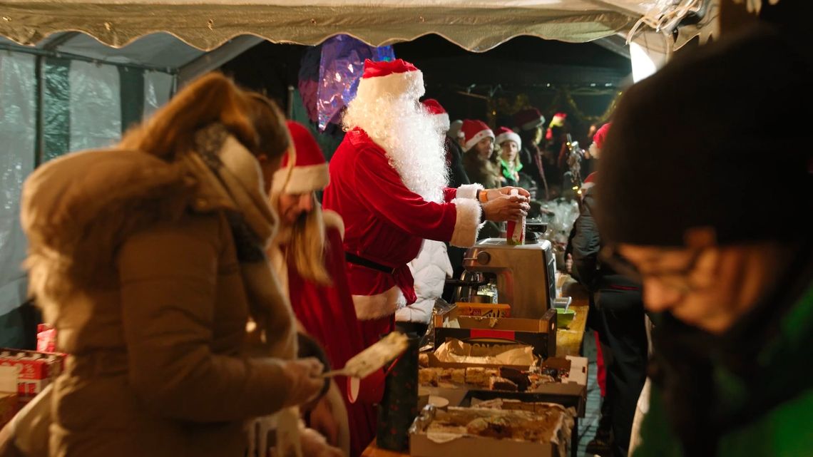 Jarmark bożonarodzeniowy w SP 2 Międzyrzecz