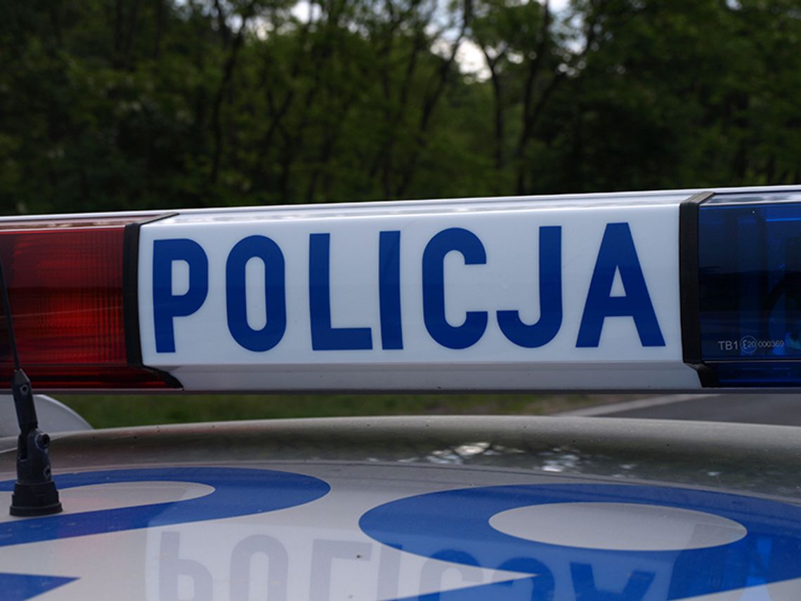 Kierowca z dożywotnim zakazem prowadzenia pojazdów zatrzymany po nocnym pościgu Kierowca z dożywotnim zakazem prowadzenia pojazdów zatrzymany po nocnym pościgu