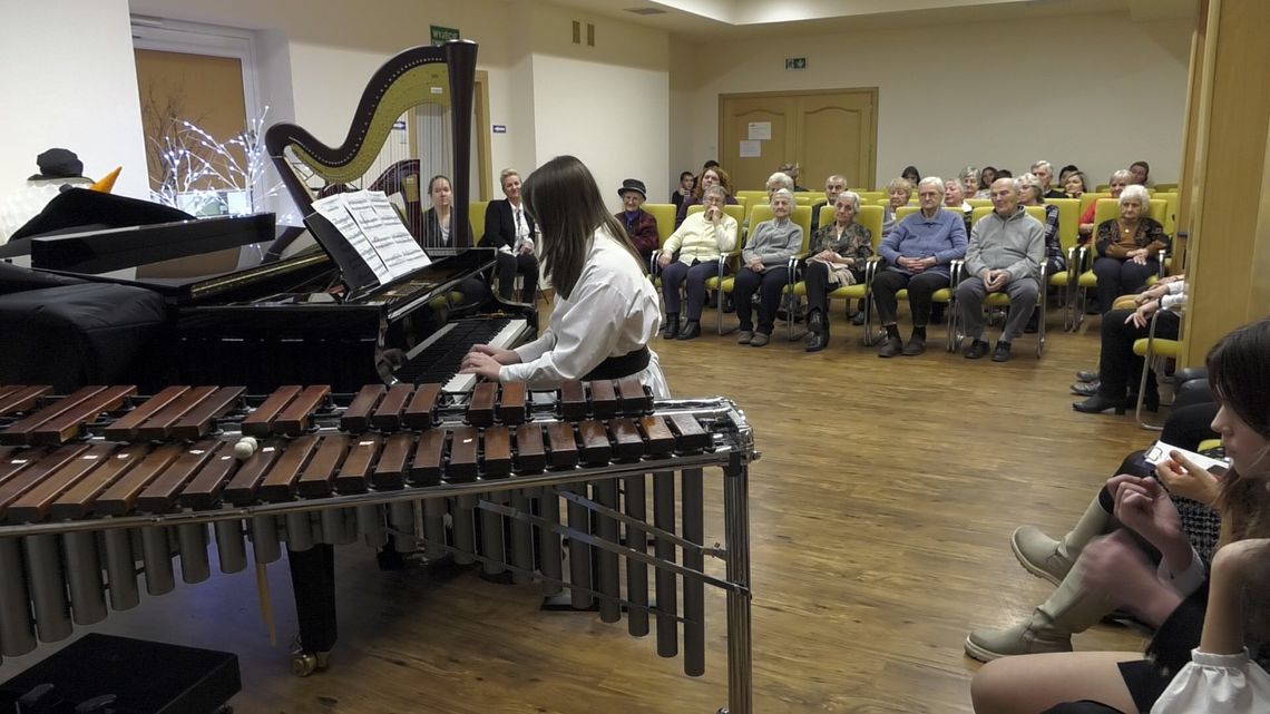 Koncert kolęd w szkole muzycznej