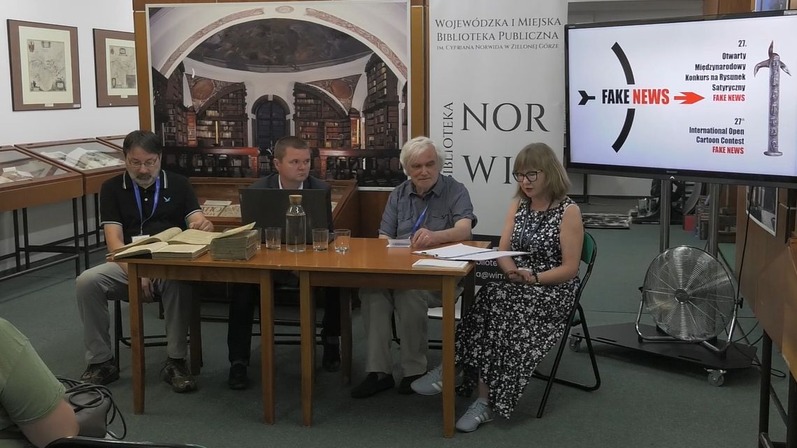 Konferencja prasowa w Muzeum Ilustracji Książkowej