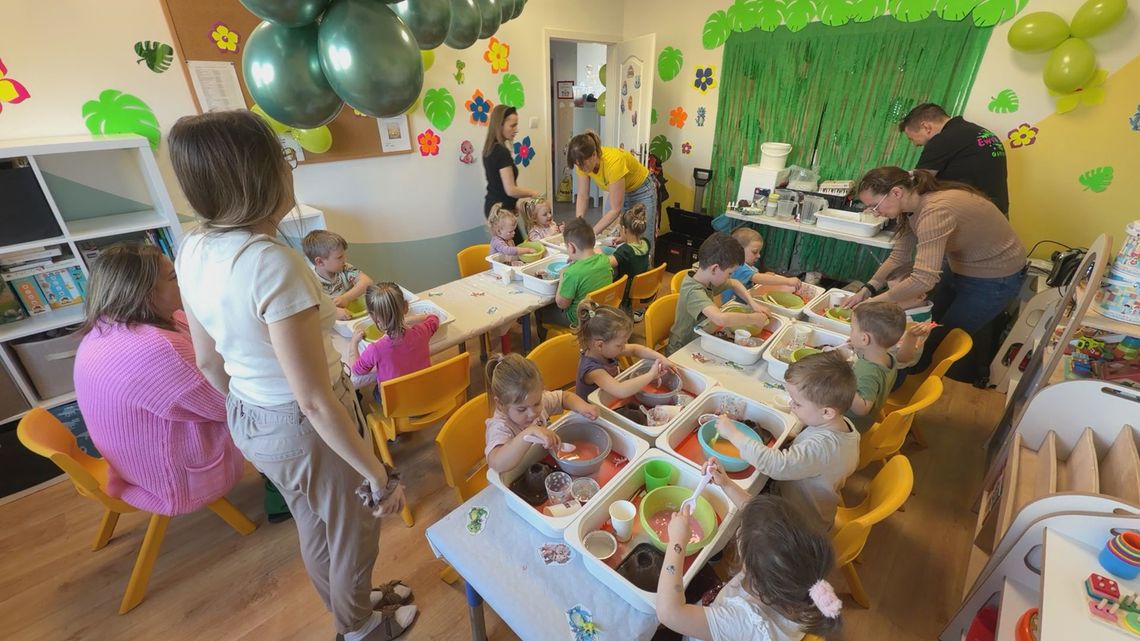 Kreatywne warsztaty z okazji Dnia Dinozaura w Przedszkolu Fun Factory