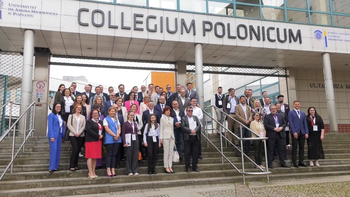 Międzynarodowa konferencja o partiach i systemach politycznych w Collegium Polonicum