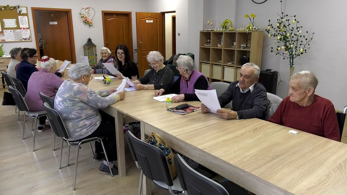 Muzykoterapia w Domu Dziennego Pobytu "Zielona Przystań" w Cybince. Muzykoterapia w Domu Dziennego Pobytu "Zielona Przystań" w Cybince.