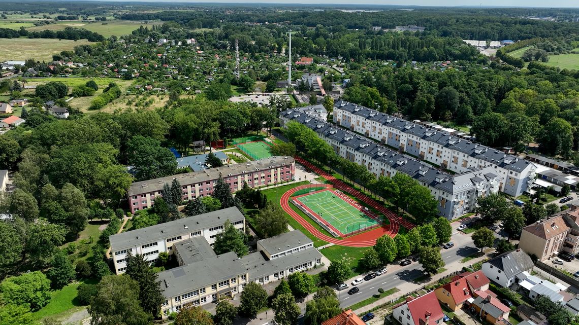 Nowoczesny kompleks sportowy otwarty przy CKZiU w Słubicach Nowoczesny kompleks sportowy otwarty przy CKZiU w Słubicach