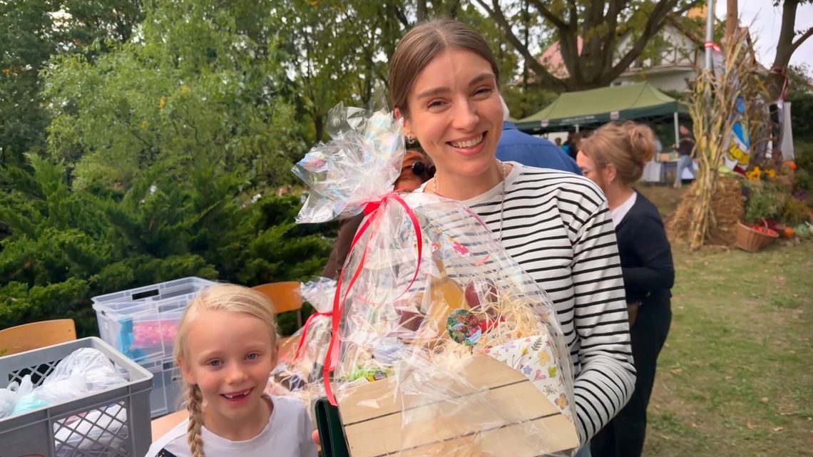 Odsłonięcie nowego Suleszka przy moście w Cigacicach i festyn U progu Jesieni Odsłonięcie nowego Suleszka przy moście w Cigacicach i festyn U progu Jesieni