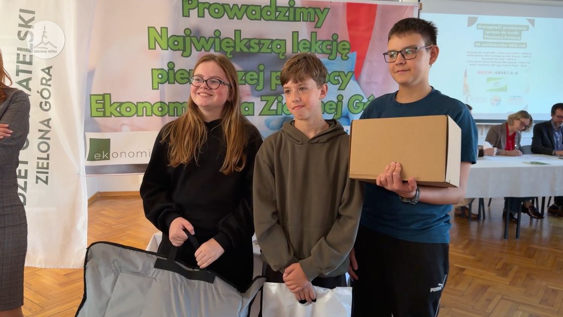 Pierwsza pomoc w praktyce. Szkoły otrzymały sprzęt z Budżetu Obywatelskiego Pierwsza pomoc w praktyce. Szkoły otrzymały sprzęt z Budżetu Obywatelskiego