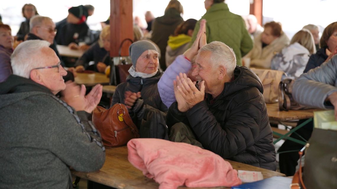 Piknik Seniorów w skwierzyńskim Parku Ryb Piknik Seniorów w skwierzyńskim Parku Ryb