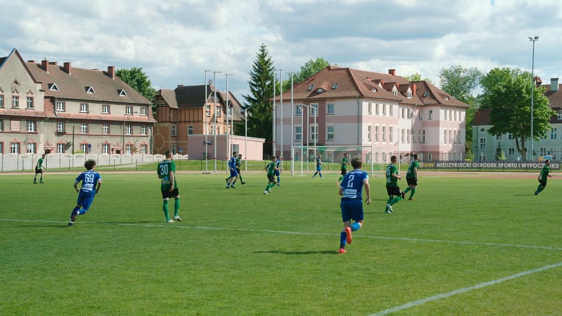 Remis w sobotnim meczu MKS Orzeł Międzyrzecz vs MKS Toroma Torzym Remis w sobotnim meczu MKS Orzeł Międzyrzecz vs MKS Toroma Torzym
