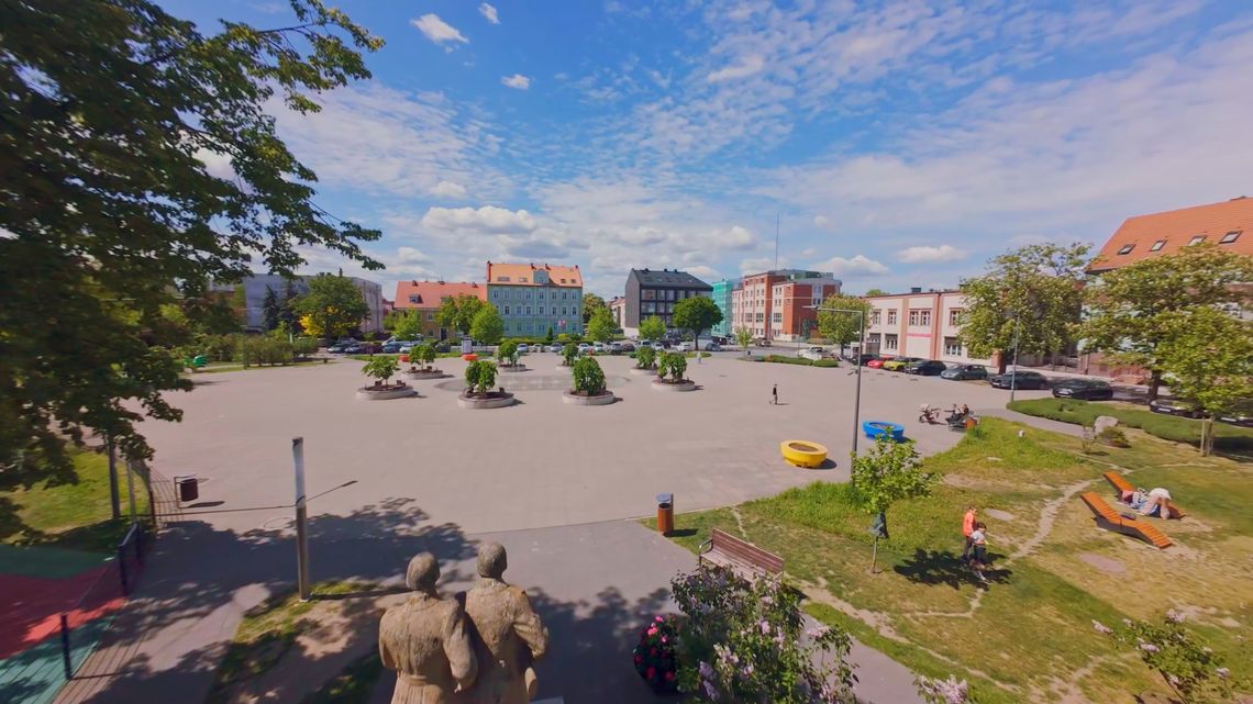 Słubickie parki z drona. Park przy placu Bohaterów.
