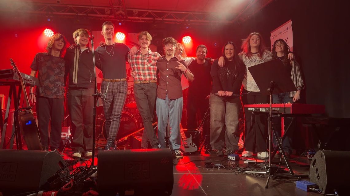 SMOKowy Garage Band rozgrzał Prowincję