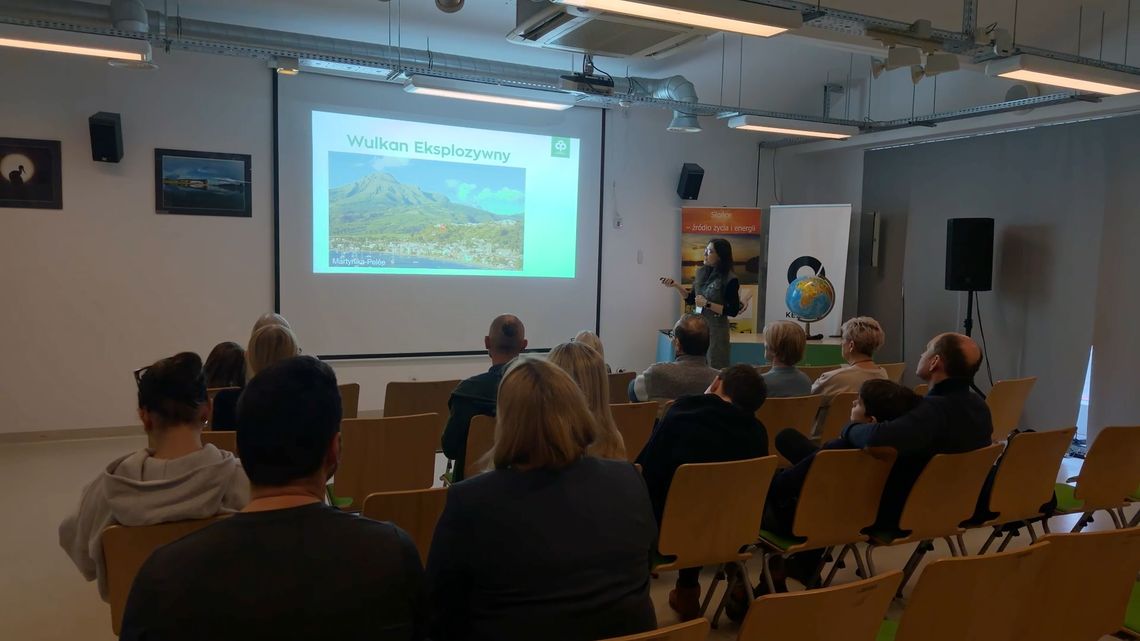 Superwulkany pod lupą podczas „Zoomu na naukę” Superwulkany pod lupą podczas „Zoomu na naukę”
