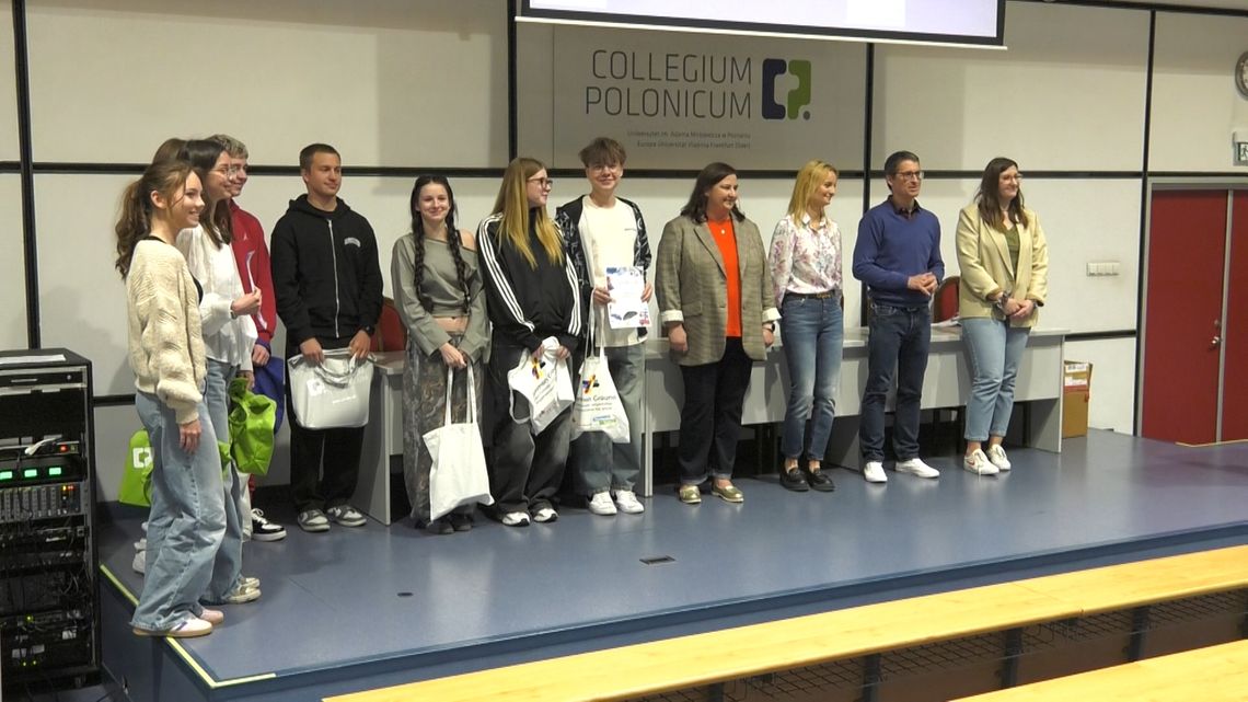 Światowy Dzień Języka Angielskiego w Uniwersyteckim LO Słubice