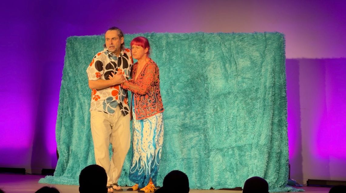 Teatr eksperymentalny w Bibliotece Norwida. Porywacze Ciał z Poznania na zielonogórskiej scenie Teatr eksperymentalny w Bibliotece Norwida. Porywacze Ciał z Poznania na zielonogórskiej scenie