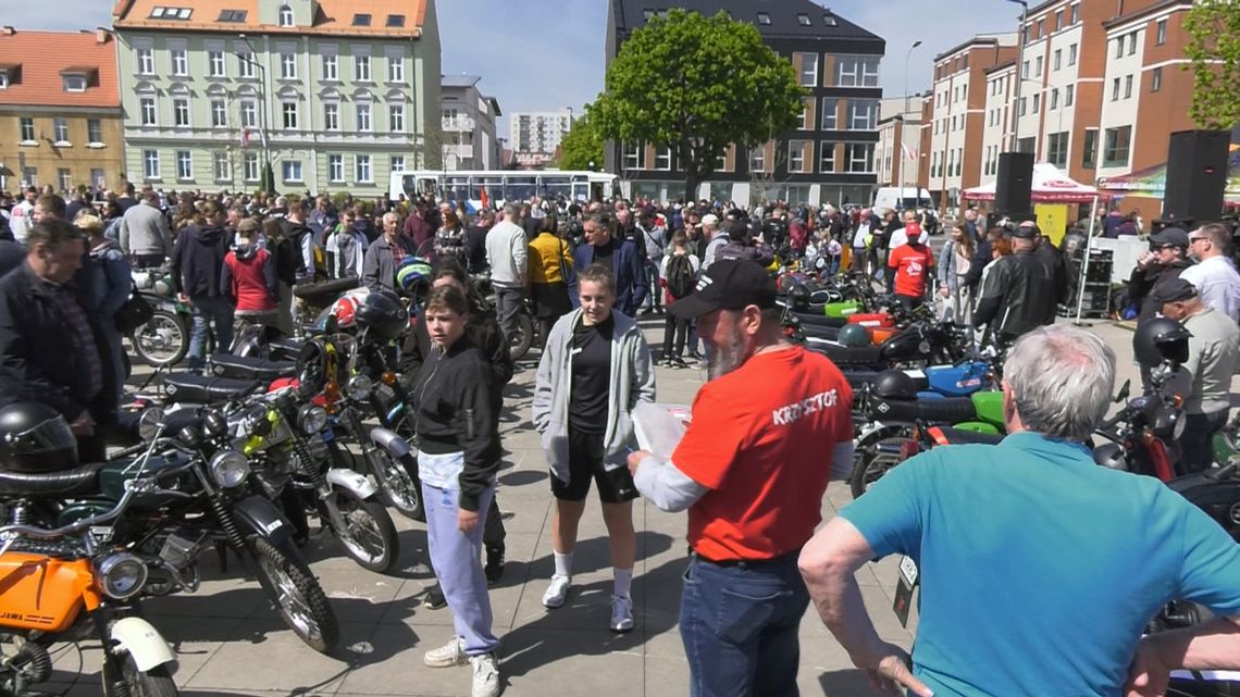 Trzeci Międzynarodowy Zlot Pojazdów Zabytkowych i Techniki Motoryzacji