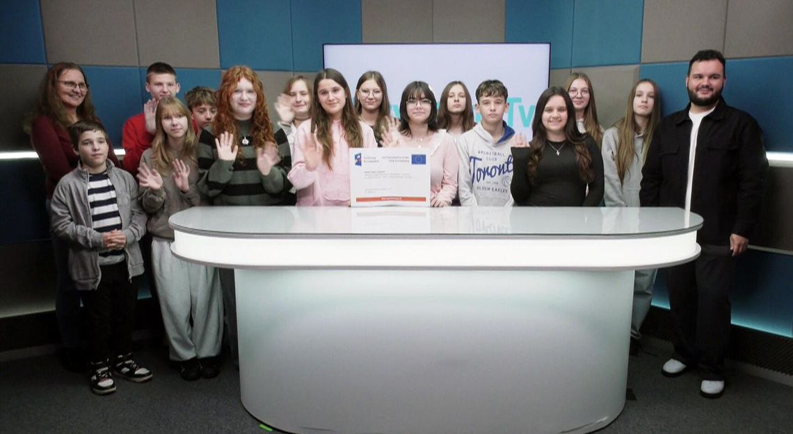 Uczniowie z Ośna Lubuskiego odwiedzili naszą telewizję