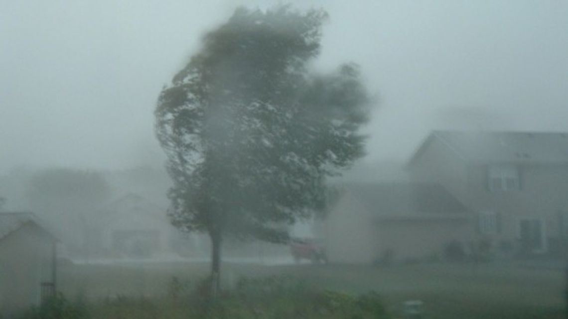 UWAGA SILNE WIATRY!!! UWAGA SILNE WIATRY!!!