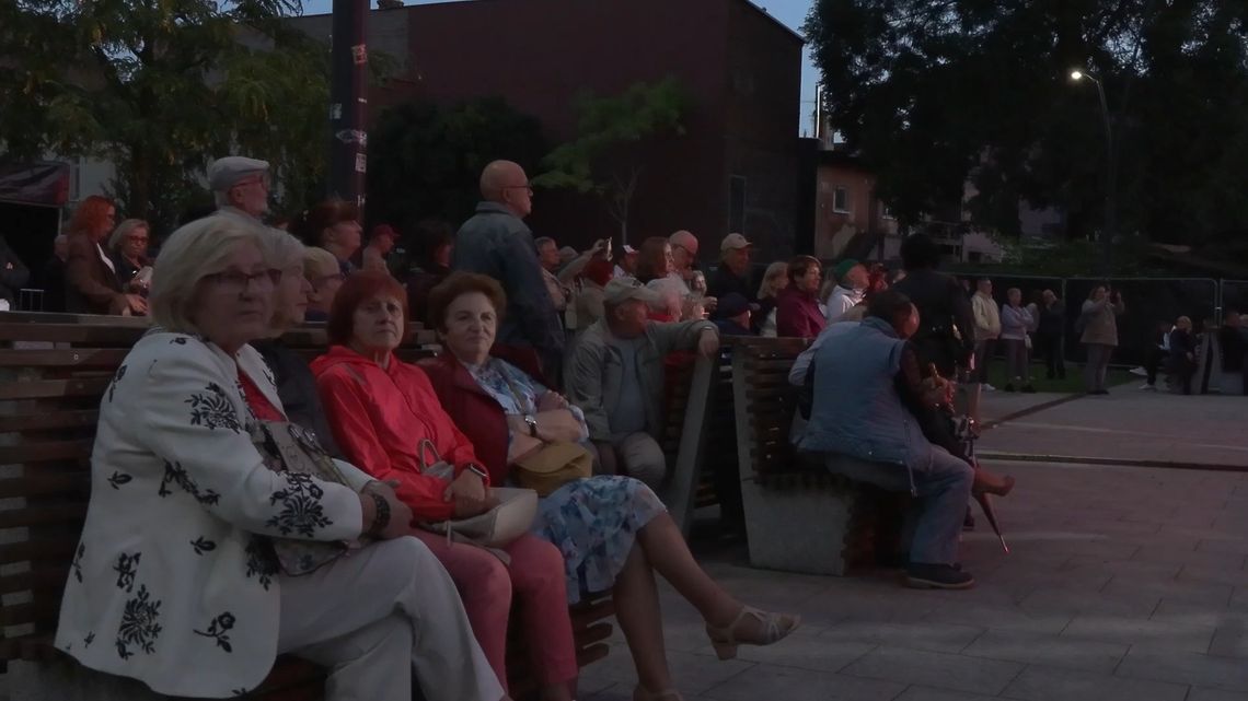 Winobraniowa różnorodność muzyczna na Placu Teatralnym